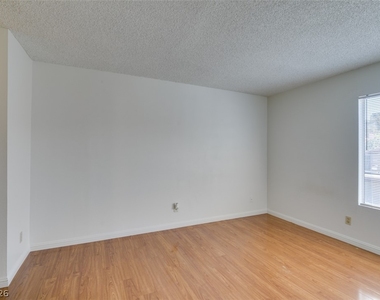 1404 Santa Anita Drive - Photo Thumbnail 33