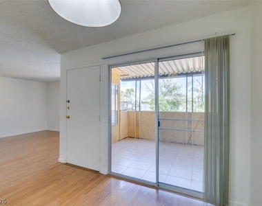 1404 Santa Anita Drive - Photo Thumbnail 20