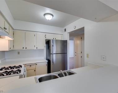 1404 Santa Anita Drive - Photo Thumbnail 24