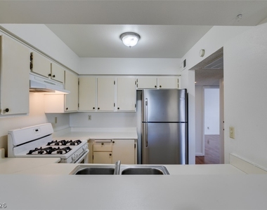 1404 Santa Anita Drive - Photo Thumbnail 25