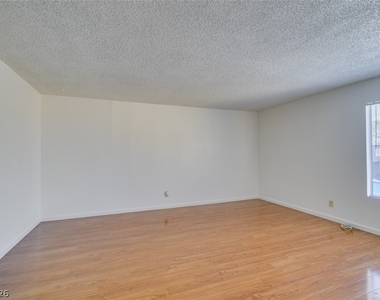 1404 Santa Anita Drive - Photo Thumbnail 6