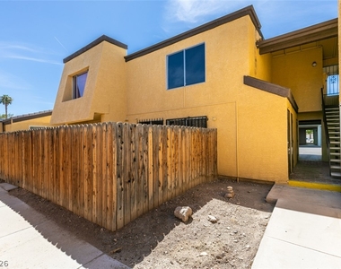 1404 Santa Anita Drive - Photo Thumbnail 4