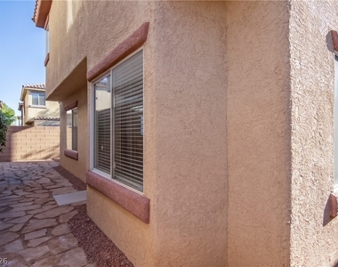 10559 Lessona Street - Photo Thumbnail 22