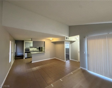 5187 Garden Lane - Photo Thumbnail 6