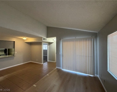 5187 Garden Lane - Photo Thumbnail 7