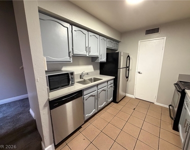 5187 Garden Lane - Photo Thumbnail 11