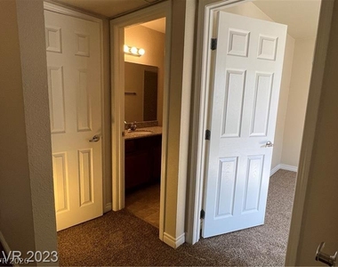5295 Indian River Drive - Photo Thumbnail 5