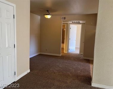 5295 Indian River Drive - Photo Thumbnail 3