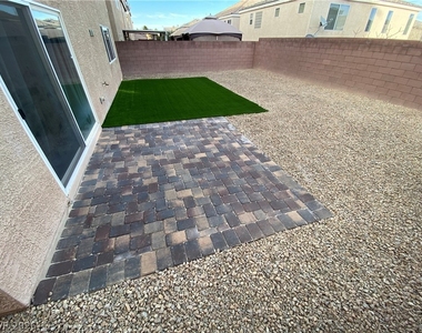 8356 Langhorne Creek Street - Photo Thumbnail 8