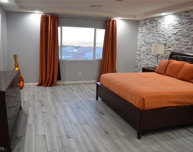 8356 Langhorne Creek Street - Photo Thumbnail 11