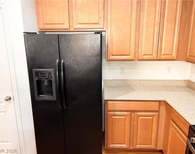 4516 Camille Flora Court - Photo Thumbnail 6