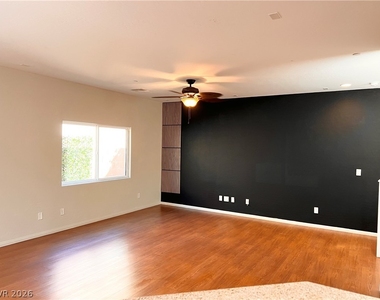 4516 Camille Flora Court - Photo Thumbnail 9