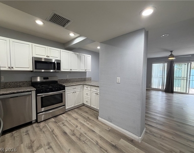 4078 Gold Coast Drive - Photo Thumbnail 5