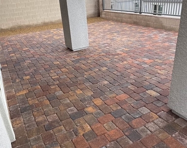 1492 Marsh Bird Street - Photo Thumbnail 16