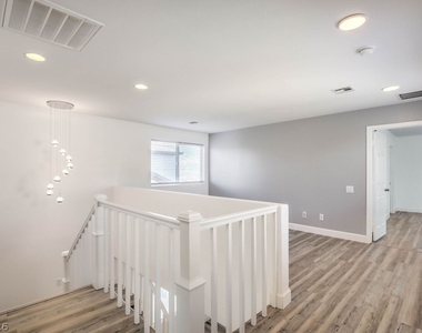 2840 Blythswood Square - Photo Thumbnail 10