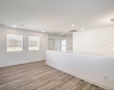 2840 Blythswood Square - Photo Thumbnail 11