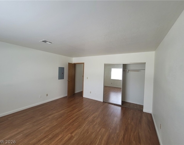 1321 Del Mar Street - Photo Thumbnail 19