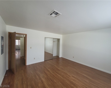 1321 Del Mar Street - Photo Thumbnail 20