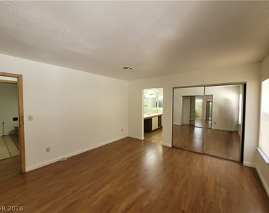 1321 Del Mar Street - Photo Thumbnail 12