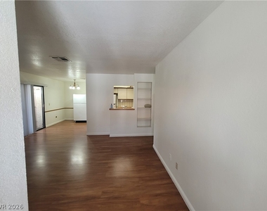 1321 Del Mar Street - Photo Thumbnail 17