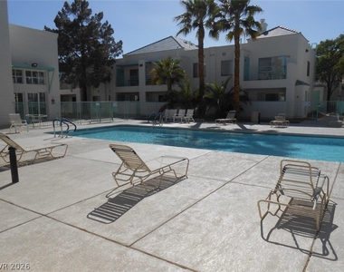 7100 Pirates Cove Road - Photo Thumbnail 15