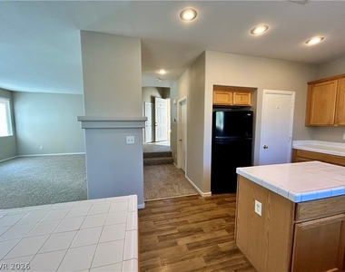 10064 San Gervasio Avenue - Photo Thumbnail 9