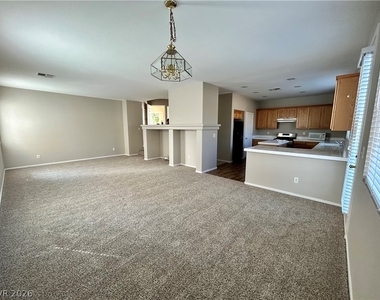 10064 San Gervasio Avenue - Photo Thumbnail 6