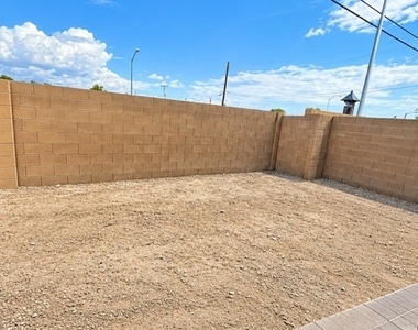 4110 Ivy Russell Way - Photo Thumbnail 12