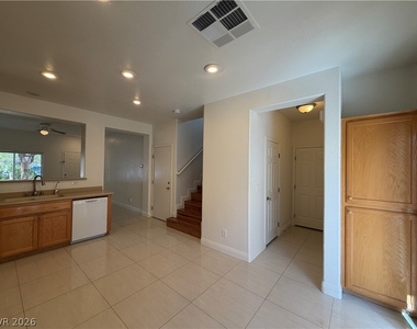 5977 Sombria Ridge Avenue - Photo Thumbnail 9
