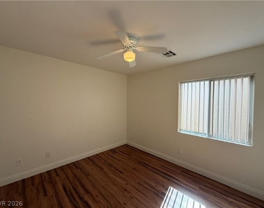 5977 Sombria Ridge Avenue - Photo Thumbnail 13
