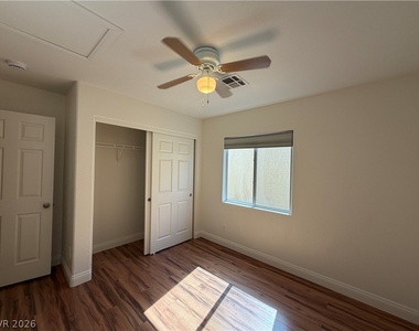 5977 Sombria Ridge Avenue - Photo Thumbnail 16
