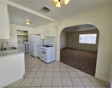 5239 Erin Circle - Photo Thumbnail 6