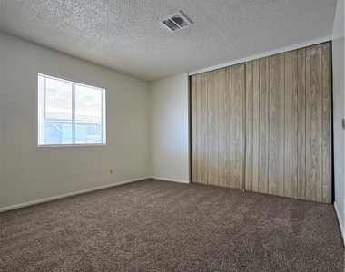5239 Erin Circle - Photo Thumbnail 19