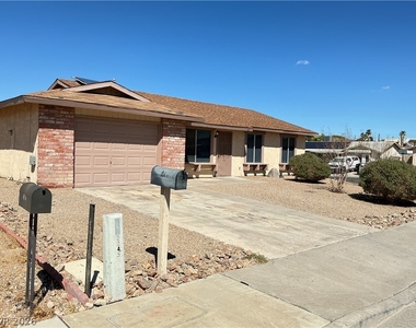 417 Shawna Place - Photo Thumbnail 1