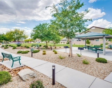 7575 Emerald Stars Street - Photo Thumbnail 19