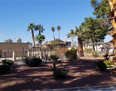 3995 Visby Lane - Photo Thumbnail 6