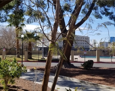 3995 Visby Lane - Photo Thumbnail 5