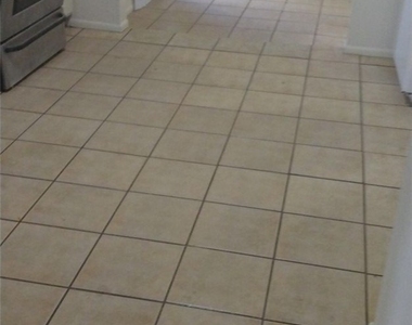 3995 Visby Lane - Photo Thumbnail 13