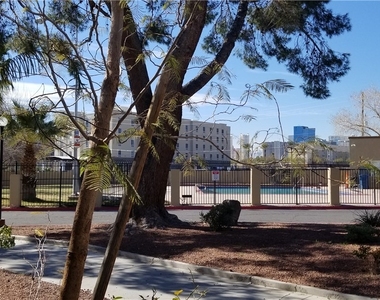 3995 Visby Lane - Photo Thumbnail 4