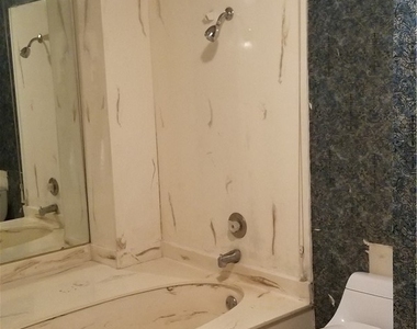 3995 Visby Lane - Photo Thumbnail 7