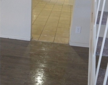 3995 Visby Lane - Photo Thumbnail 12