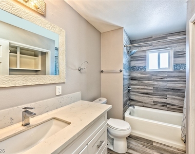 4421 Hillcrest Avenue - Photo Thumbnail 8