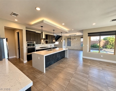 6040 Andezano Drive - Photo Thumbnail 8