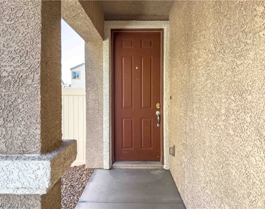 3817 Bella Legato Avenue - Photo Thumbnail 2