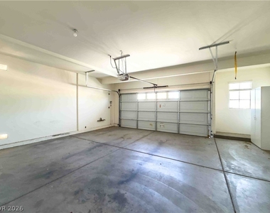 3817 Bella Legato Avenue - Photo Thumbnail 7
