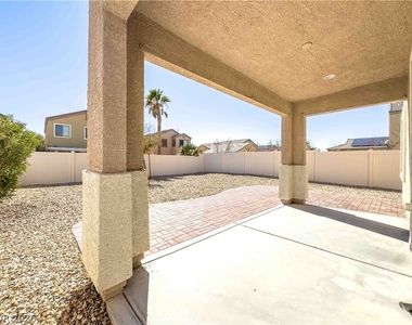 3817 Bella Legato Avenue - Photo Thumbnail 11