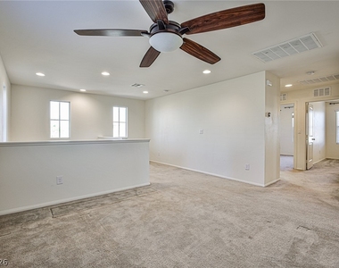 4409 Duck Harbor Avenue - Photo Thumbnail 15
