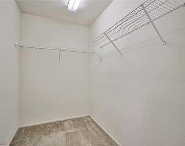 4409 Duck Harbor Avenue - Photo Thumbnail 27