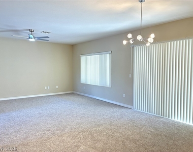 1604 Wellington Spring Avenue - Photo Thumbnail 14