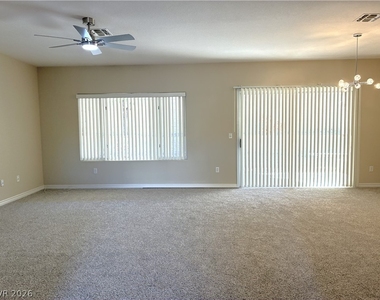 1604 Wellington Spring Avenue - Photo Thumbnail 8